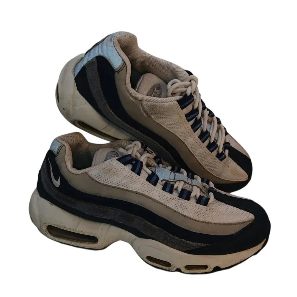 NIKE AIR MAX 95 Youth Boys Blue & White Athletic Sneakers - Size: 5 1/2Y
